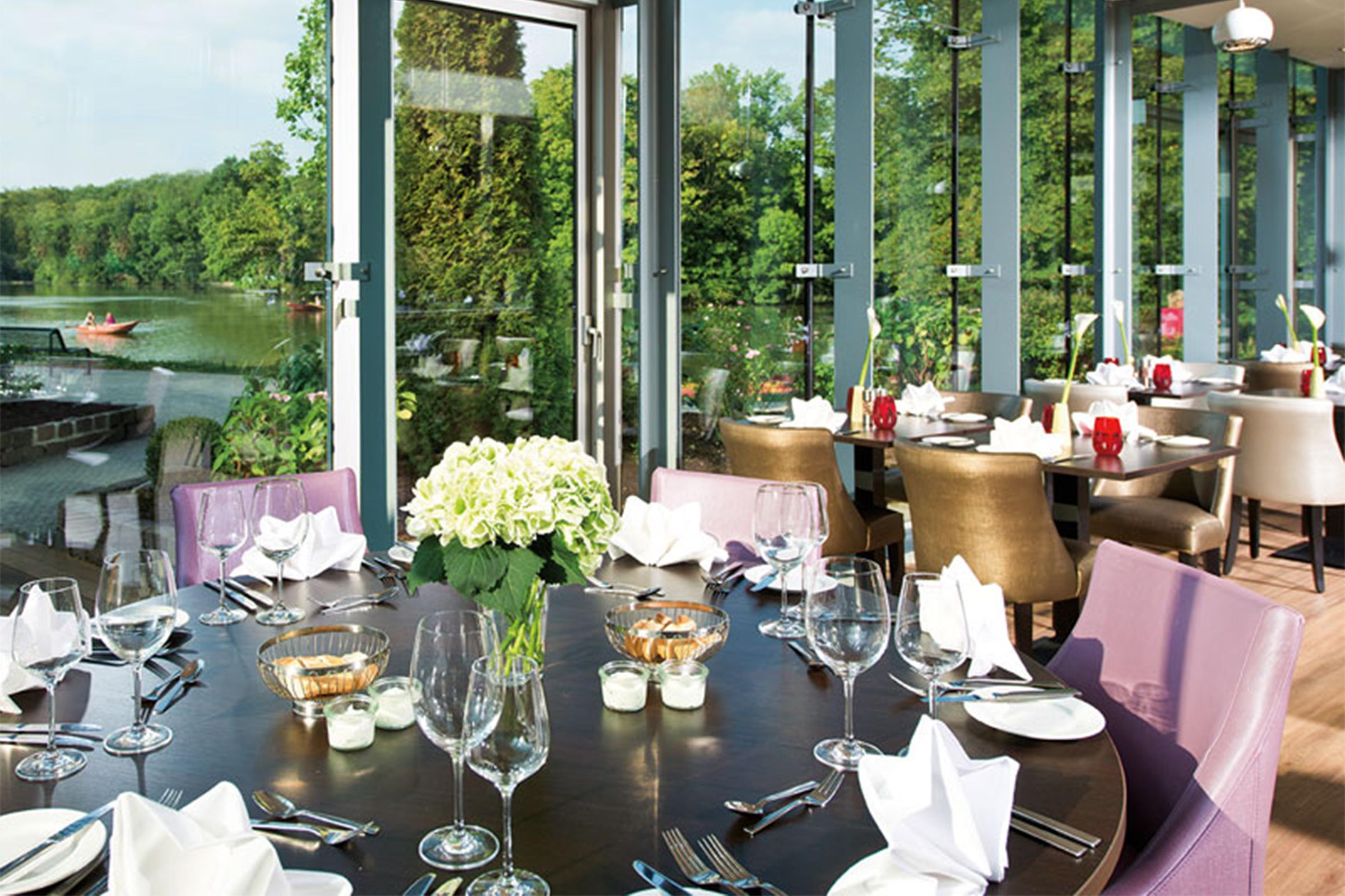 Leonardo Royal Hotel Koeln - Am Stadtwald Ngoại thất bức ảnh